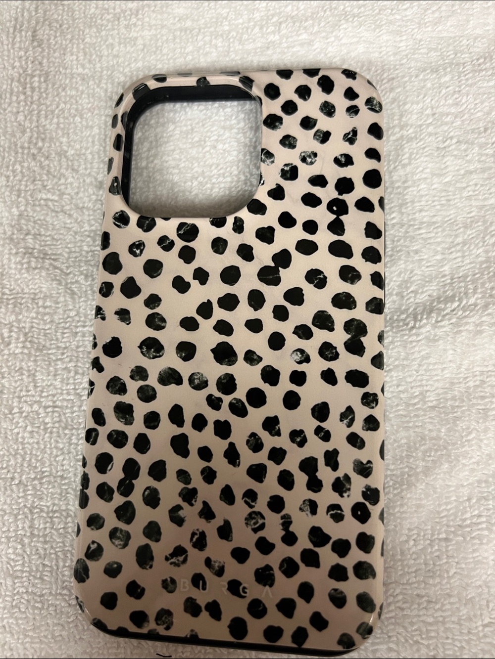 Leopard Spot Beige & Black Phone Case - Sleek Protection iPhone 13 PRO